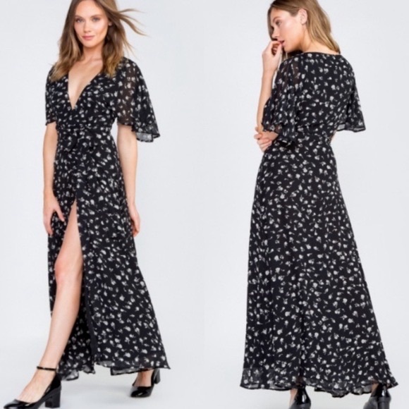NWOT Women’s WILDFOX Floral Flutter Wrap Maxi Dress in Black/White, Size Small - Picture 3 of 8